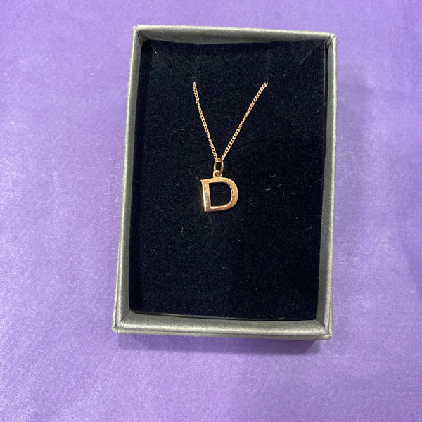 Initial Necklace Rose Gold