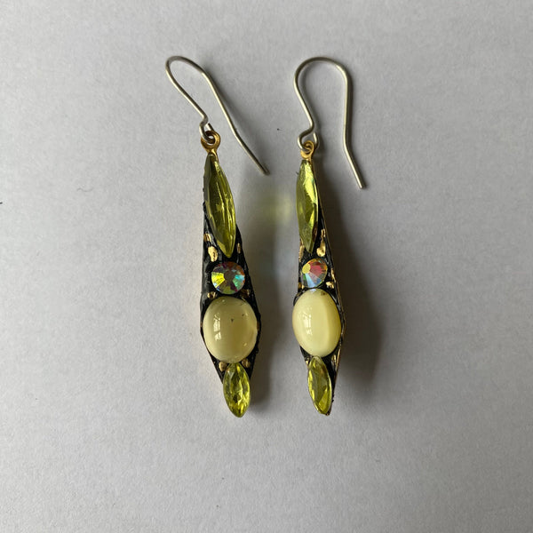 Annie's Vintage Style Earrings